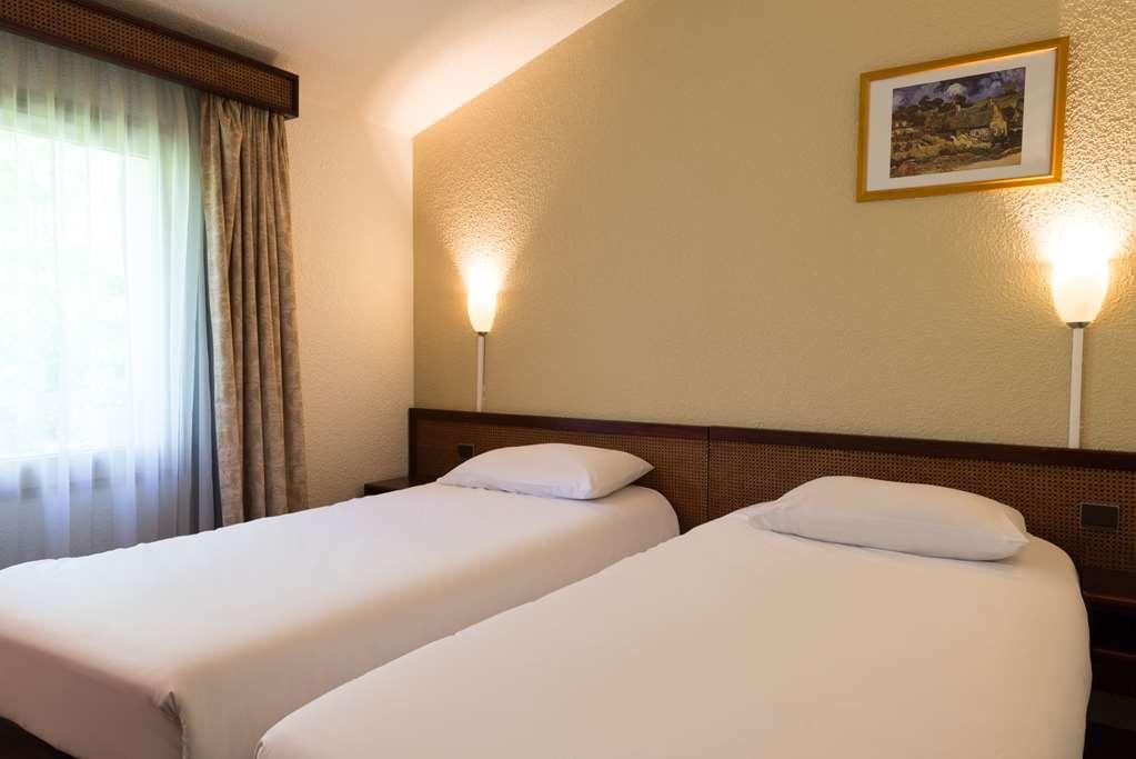 Hotel Le Barry, Toulouse Nord Gratentour Δωμάτιο φωτογραφία