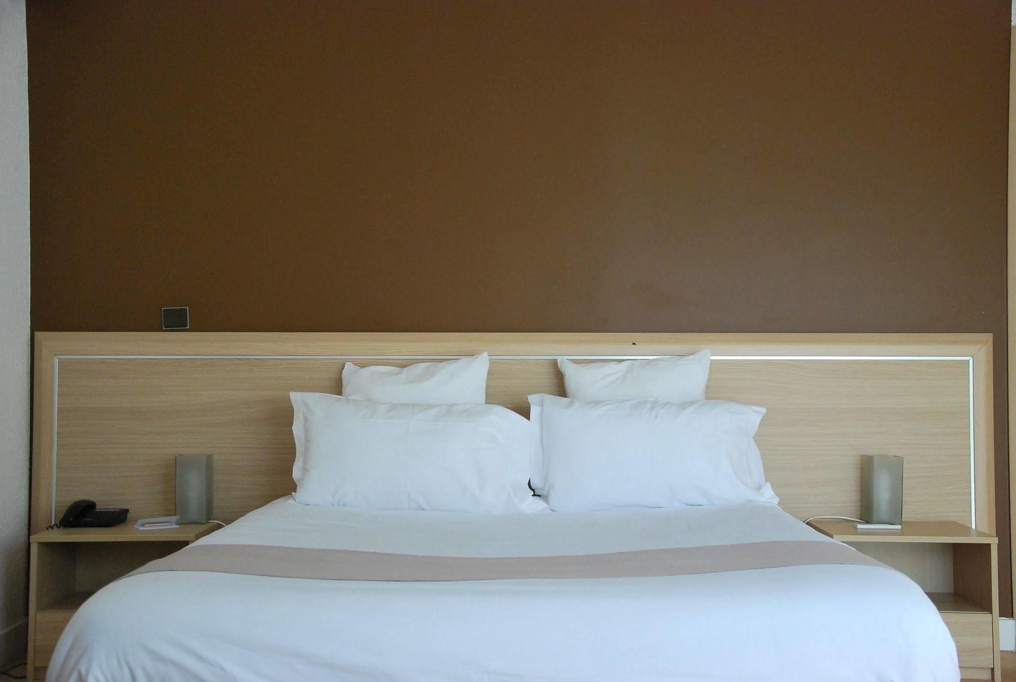 Hotel Le Barry, Toulouse Nord Gratentour Εξωτερικό φωτογραφία